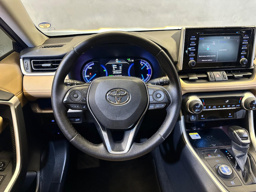 Foto do veículo TOYOTA RAV4 H 25L SX4WD 2019 71.769 KM 166.900,00