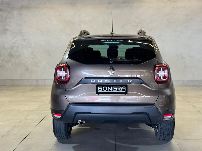 Foto do veículo RENAULT DUSTER  ZEN 1.6 CVT 2022 45.450 KM 84.900,00
