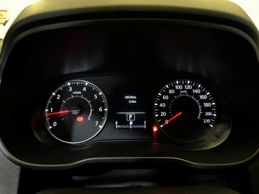 Foto do veículo RENAULT DUSTER  ZEN 1.6 CVT 2022 45.450 KM 84.900,00
