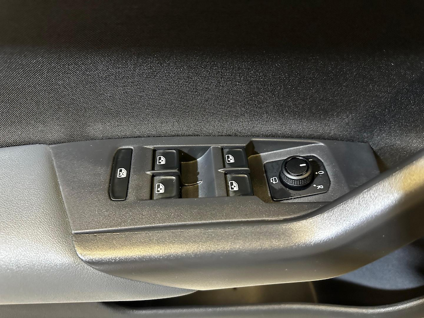 Foto do veículo VOLKSWAGEN NIVUS  HL TSI 2024 14.777 KM 124.900,00