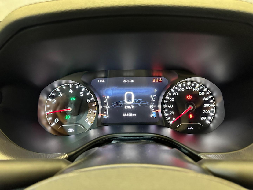 Foto do veículo JEEP COMPASS  LONG TF 2022 35.338 KM 124.900,00