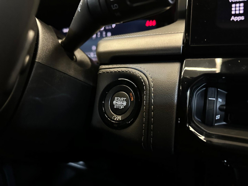 Foto do veículo RAM RAMPAGE  2.0 TURBO REBEL 4X4 AUT 2024 133 KM 206.900,00