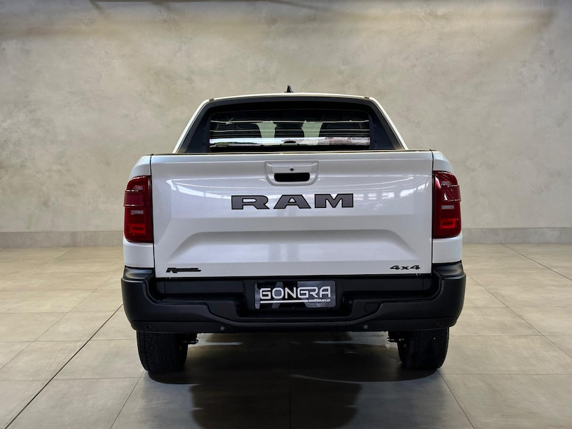 Foto do veículo RAM RAMPAGE  2.0 TURBO REBEL 4X4 AUT 2024 133 KM 206.900,00