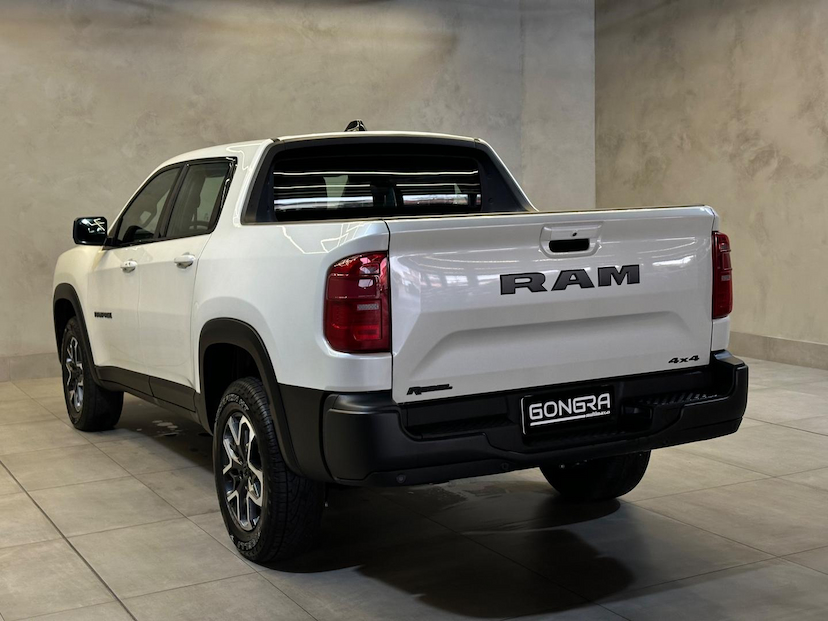 Foto do veículo RAM RAMPAGE  2.0 TURBO REBEL 4X4 AUT 2024 133 KM 206.900,00