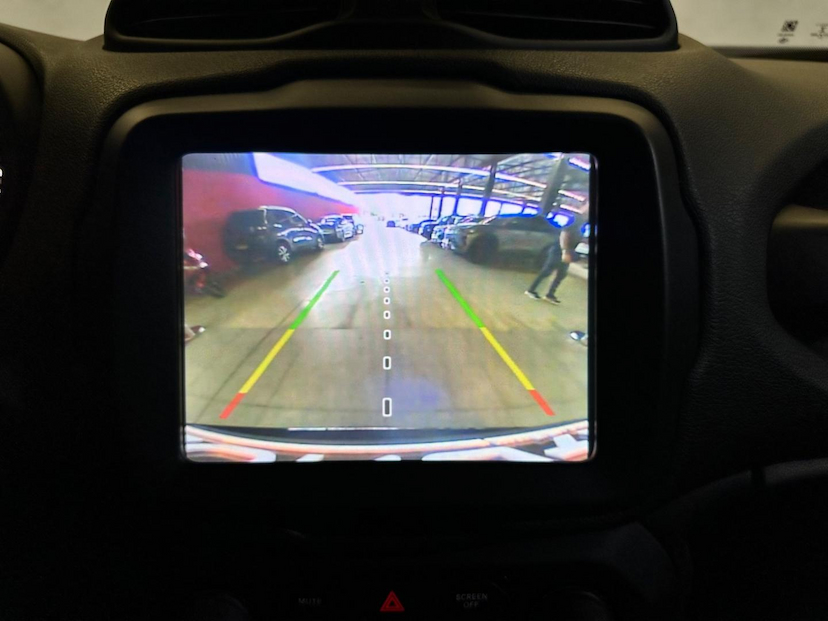 Foto do veículo JEEP RENEGADE  LONGITUDE 1.8 FLEX AUTOMATICO 2020 61.620 KM 83.900,00