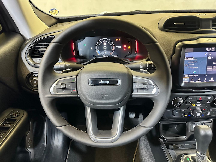 Foto do veículo JEEP RENEGADE  LGTD T270 2024 5.741 KM 124.900,00