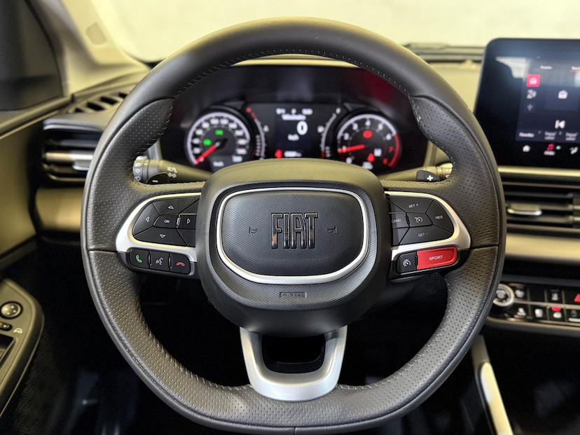 Foto do veículo FIAT FASTBACK  AUDACE TURBO 200 FLEX AT 4P 2023 12.120 KM 112.900,00