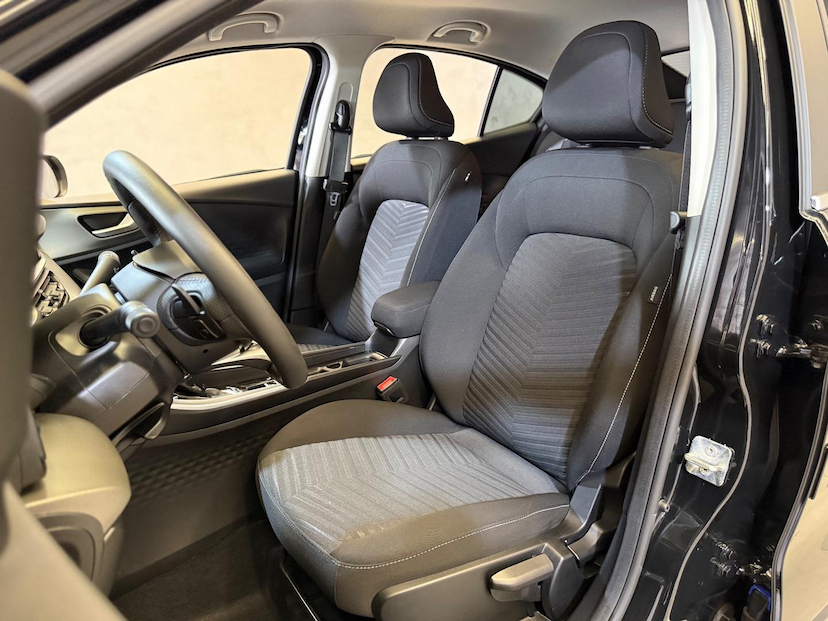 Foto do veículo FIAT FASTBACK  AUDACE TURBO 200 FLEX AT 4P 2023 12.120 KM 112.900,00