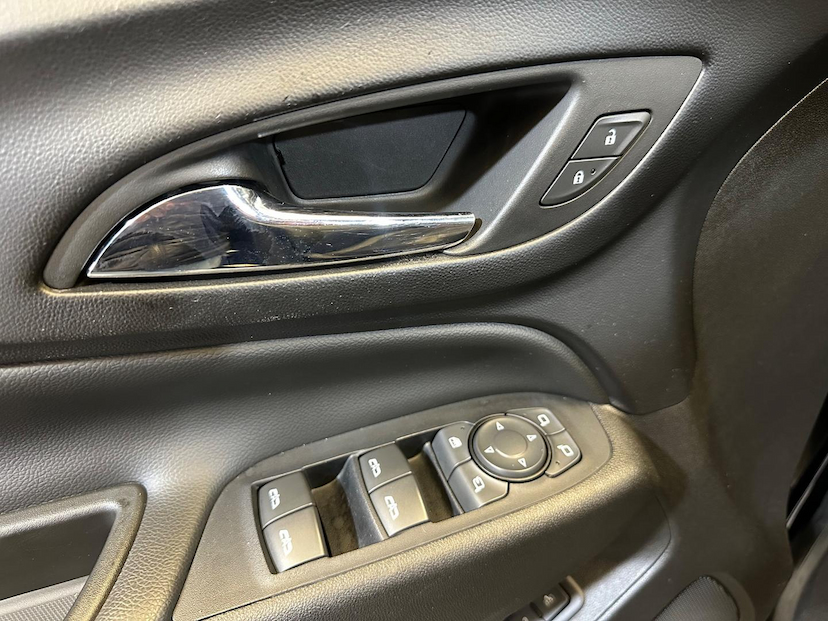 Foto do veículo CHEVROLET EQUINOX  PREMIER 2019 71.830 KM 124.900,00