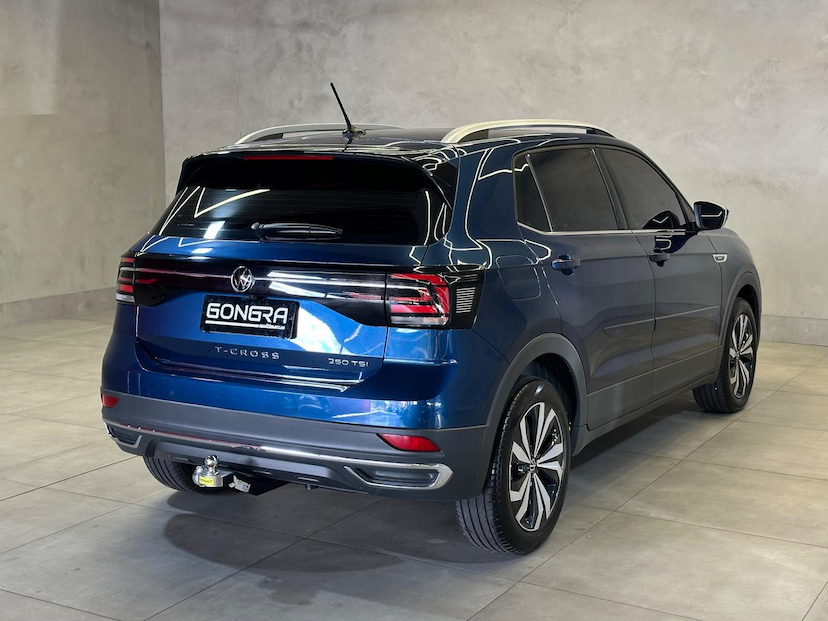 Foto do veículo VOLKSWAGEN T-CROSS  HL TSI 2024 24.873 KM 139.900,00