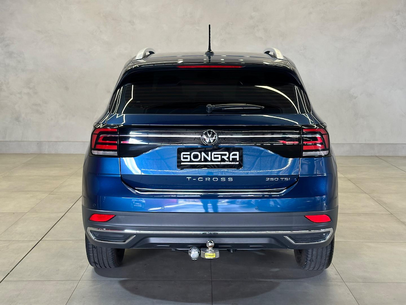 Foto do veículo VOLKSWAGEN T-CROSS  HL TSI 2024 24.873 KM 139.900,00