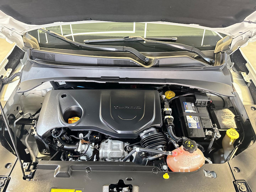 Foto do veículo JEEP COMPASS  LONG. T270 1.3 TB 4X2 FLEX AUT. 2022 74.362 KM 116.900,00