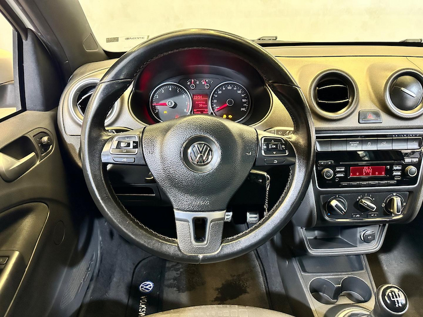 Foto do veículo VOLKSWAGEN SAVEIRO  1.6 CE CROSS 2016 114.840 KM 74.900,00