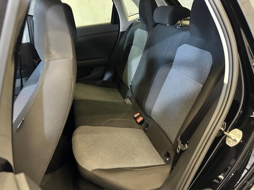 Foto do veículo VOLKSWAGEN POLO  COMFORTLINE 1.0 TSI AUT 2025 11.400 KM 98.900,00