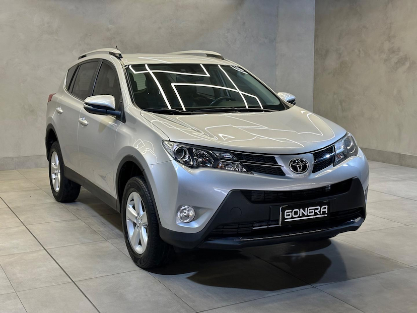 Foto do veículo TOYOTA RAV4  2.0 4X4 16V GASOLINA 4P AUT 2014 101.951 KM 94.900,00