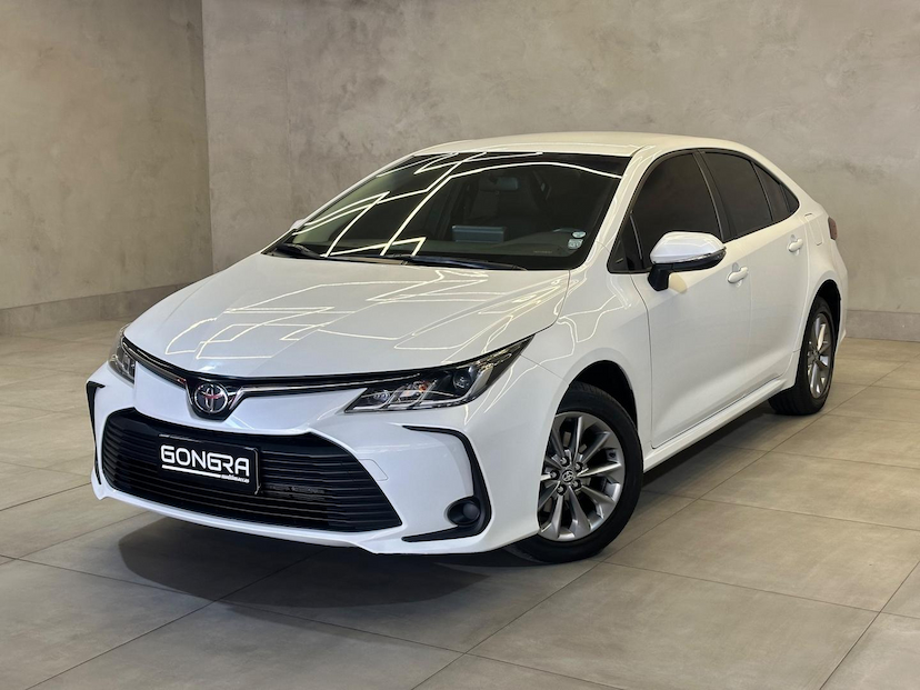 Foto do veículo TOYOTA COROLLA  GLI 20 2022 35.899 KM 119.900,00