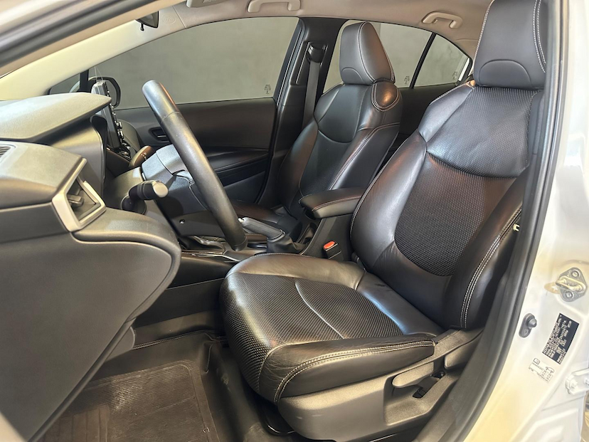 Foto do veículo TOYOTA COROLLA  GLI 20 2022 35.899 KM 119.900,00