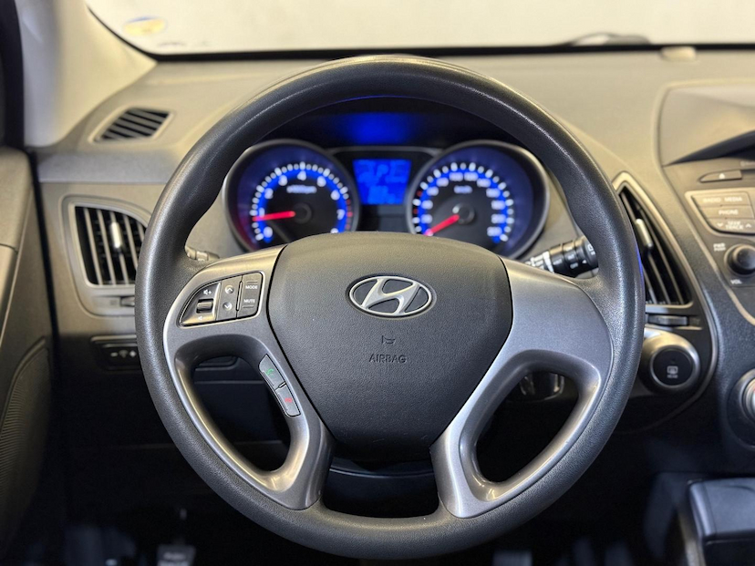 Foto do veículo HYUNDAI IX35  AUT. 2018 86.022 KM 86.900,00