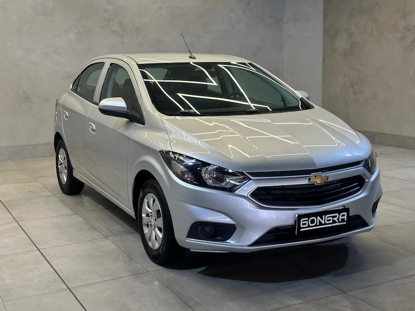 Foto do veículo CHEVROLET ONIX  1.0 MT LT 2019 95.280 KM 53.900,00