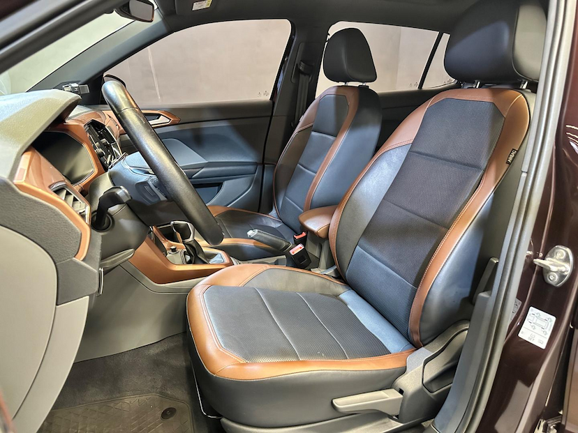 Foto do veículo VOLKSWAGEN T-CROSS T CROSS CL TSI AD 2020 39.298 KM 106.900,00