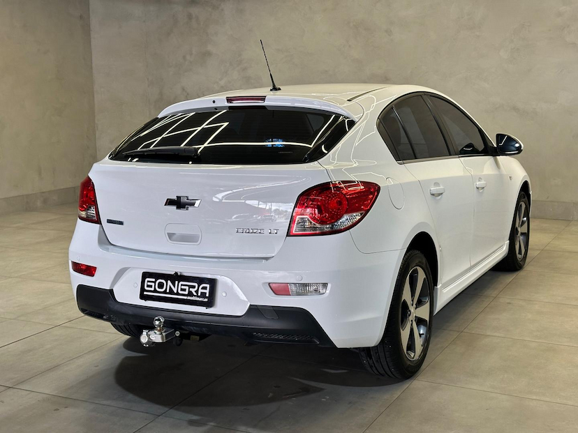 Foto do veículo CHEVROLET CRUZE  LT HB 2014 140.582 KM 62.900,00