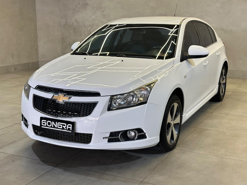 Foto do veículo CHEVROLET CRUZE  LT HB 2014 140.582 KM 62.900,00