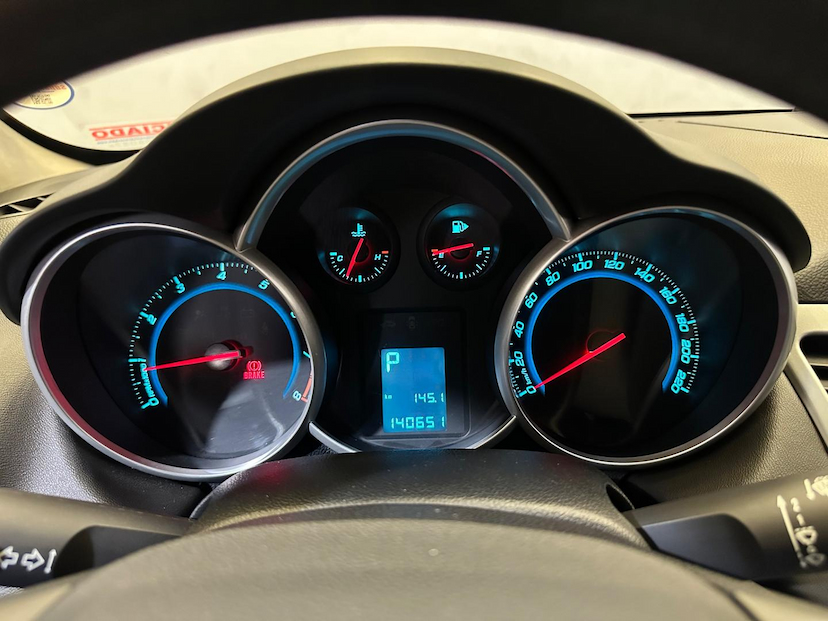 Foto do veículo CHEVROLET CRUZE  LT HB 2014 140.582 KM 62.900,00