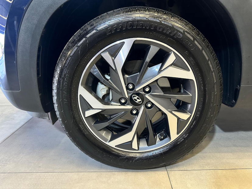 Foto do veículo HYUNDAI CRETA  1.0 TGDI AT6 PLATINUM 2024 25.176 KM 139.900,00