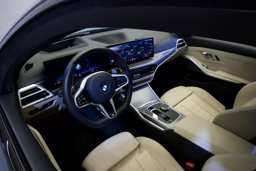 Foto do veículo BMW 320I  M SPORT FLEX 2025 8.803 KM 324.900,00