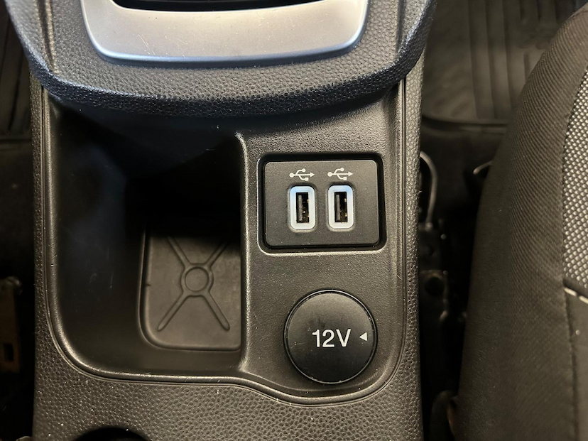 Foto do veículo FORD FIESTA  10SEL GTDI AUT 2018 93.136 KM 59.900,00