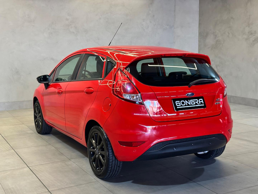 Foto do veículo FORD FIESTA  10SEL GTDI AUT 2018 93.136 KM 59.900,00