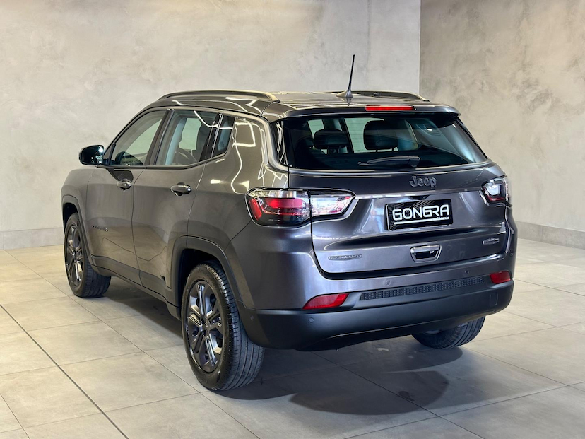 Foto do veículo JEEP COMPASS  LONG T 2025 11.740 KM 172.900,00