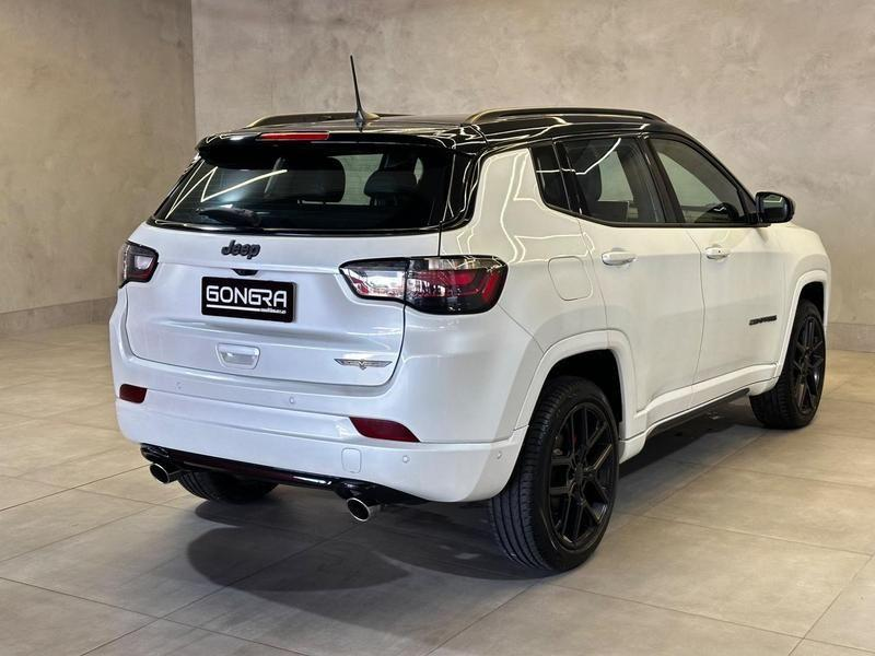 Foto do veículo JEEP COMPASS  BLACKHAWK 2025 3.600 KM 234.900,00