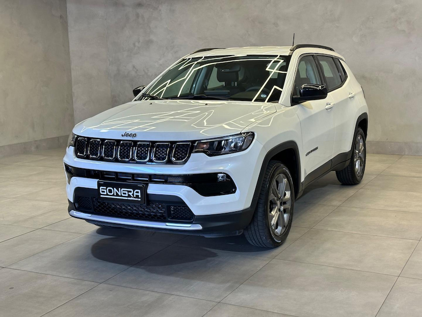 Foto do veículo JEEP COMPASS  LONG TF 2024 14.460 KM 151.900,00