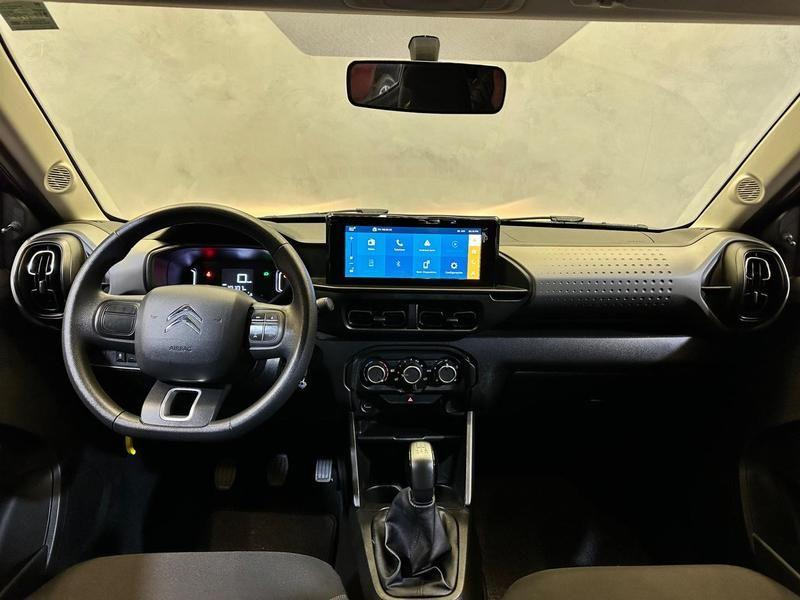 Foto do veículo CITROËN C3  LIVE PK 1.0 2024 7.513 KM 68.900,00