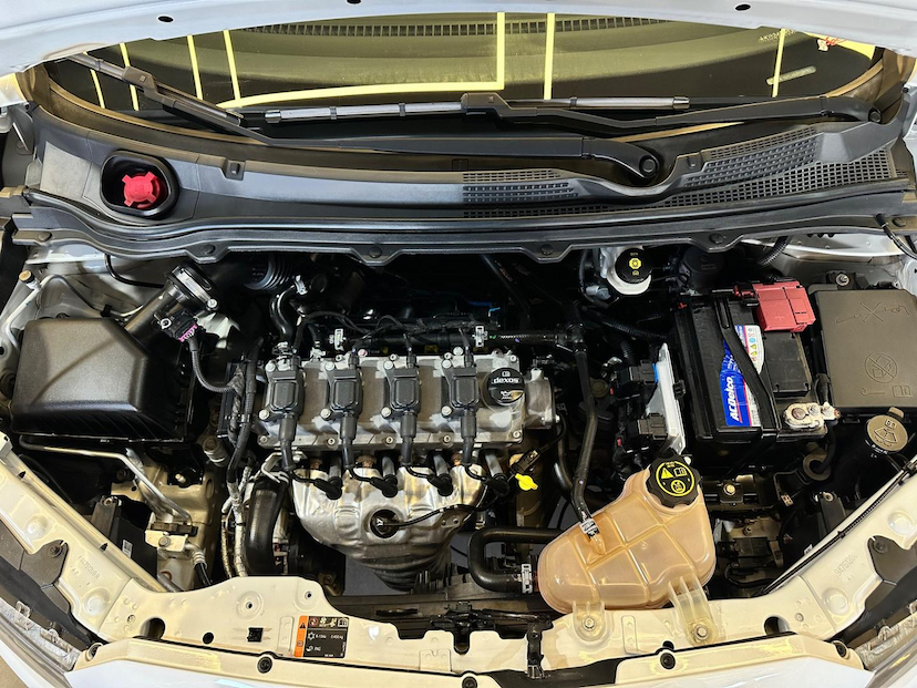 Foto do veículo CHEVROLET ONIX  1.0MT JOYE 2019 78.840 KM 54.900,00