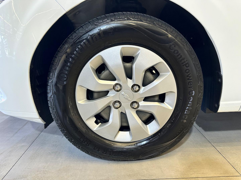 Foto do veículo CHEVROLET ONIX  1.0MT JOYE 2019 78.840 KM 54.900,00