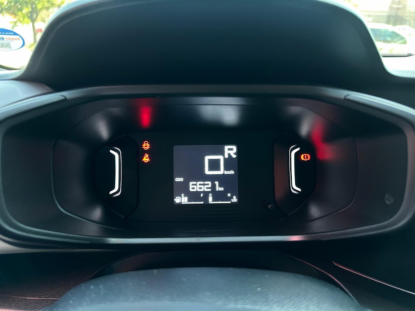 Foto do veículo CITROËN C3  LIVE PK 1.0 2024 6.613 KM 68.900,00