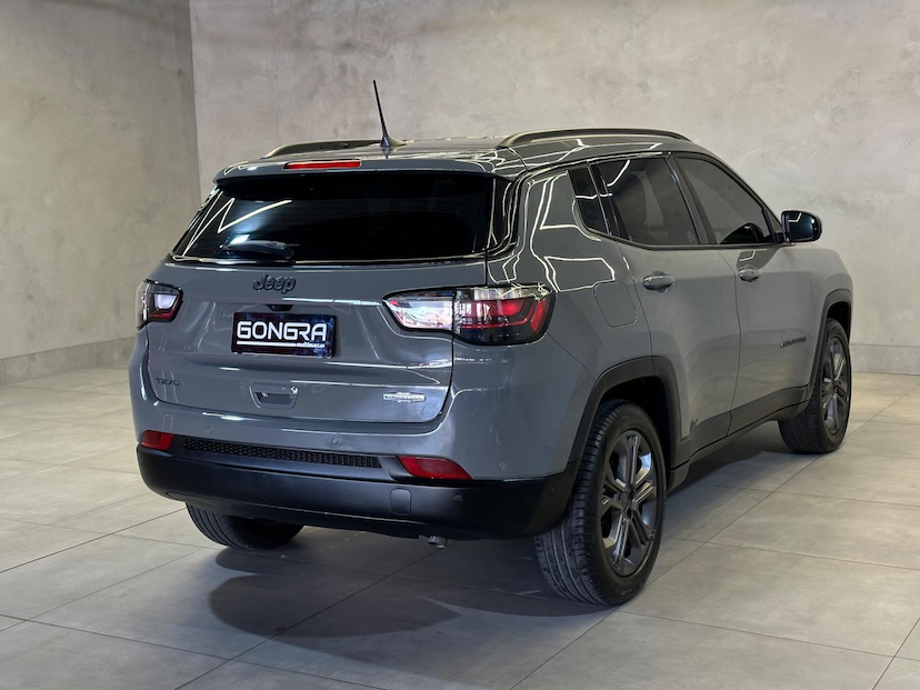 Foto do veículo JEEP COMPASS  LONG. T270 1.3 TB 4X2 FLEX AUT. 2024 18.297 KM 152.900,00