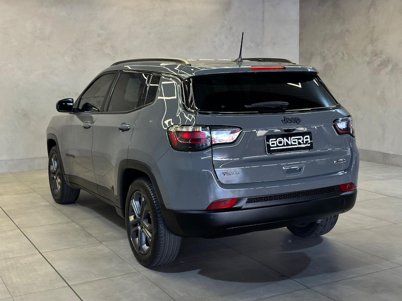 Foto do veículo JEEP COMPASS  LONG. T270 1.3 TB 4X2 FLEX AUT. 2024 18.297 KM 152.900,00