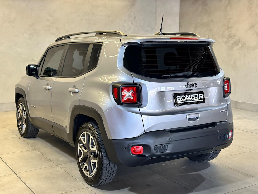 Foto do veículo JEEP RENEGADE  LNGTD AT 2019 99.112 KM 74.900,00