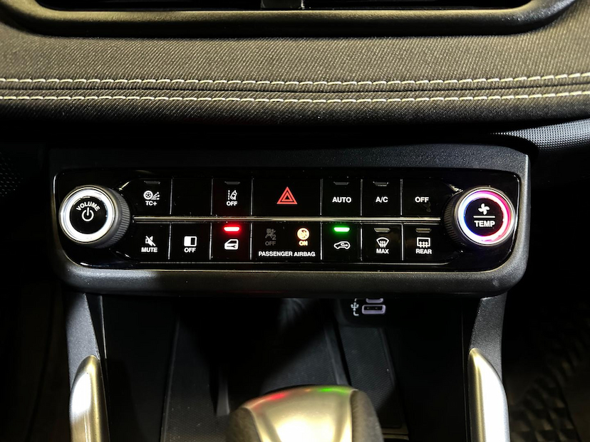 Foto do veículo FIAT FASTBACK  AUDACE 2024 14.983 KM 114.900,00