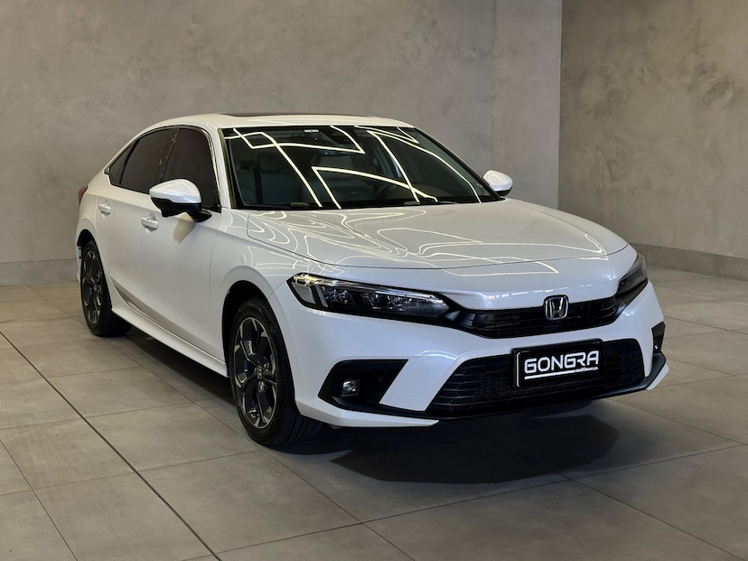 Foto do veículo HONDA CIVIC  SED.TOURING 2.0 16V AUT. (HÍBRIDO) 2024 17.749 KM 219.900,00
