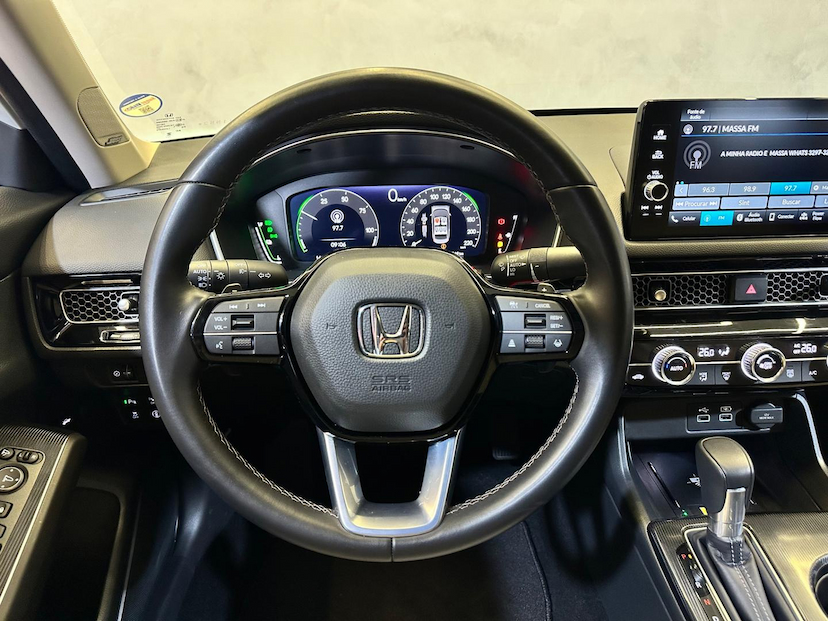 Foto do veículo HONDA CIVIC  SED.TOURING 2.0 16V AUT. (HÍBRIDO) 2024 17.749 KM 219.900,00