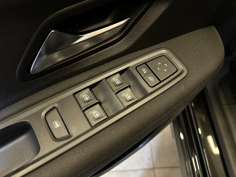 Foto do veículo RENAULT KARDIAN  EVO AT 2025 7.866 KM 99.900,00