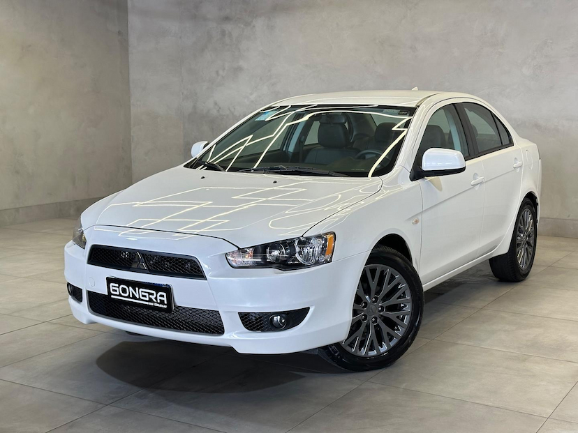 Foto do veículo MITSUBISHI LANCER  2.0 CVT 2019 40.342 KM 78.900,00