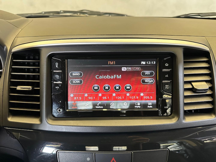 Foto do veículo MITSUBISHI LANCER  2.0 CVT 2019 40.342 KM 78.900,00