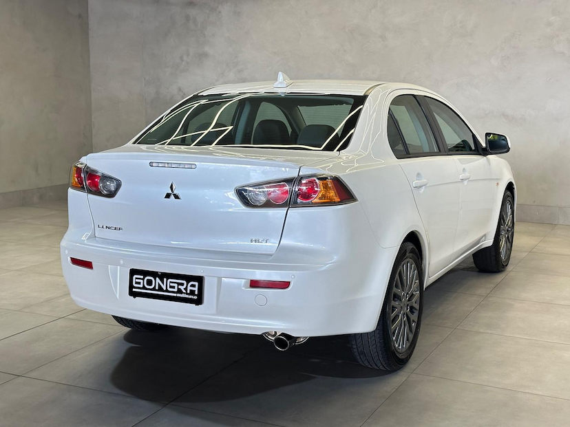 Foto do veículo MITSUBISHI LANCER  2.0 CVT 2019 40.342 KM 78.900,00