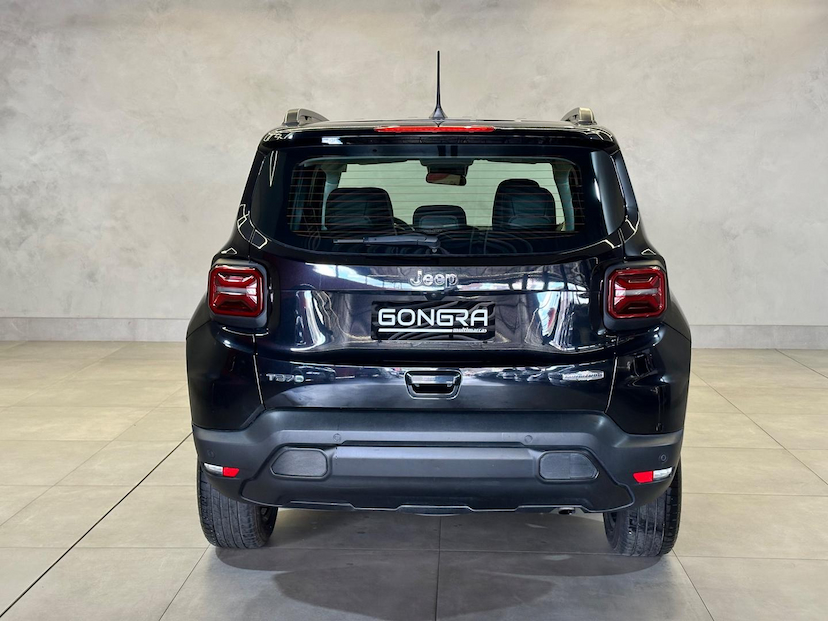 Foto do veículo JEEP RENEGADE  LONGITUDE T270 1.3 TB 4X2 FLEX AUT 2023 68.280 KM 99.900,00