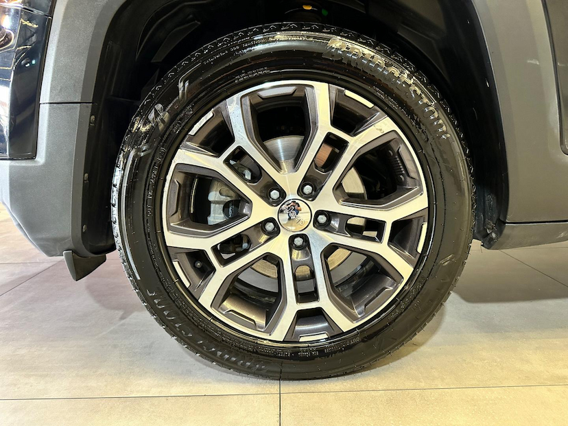Foto do veículo JEEP RENEGADE  LONGITUDE T270 1.3 TB 4X2 FLEX AUT 2023 68.280 KM 99.900,00